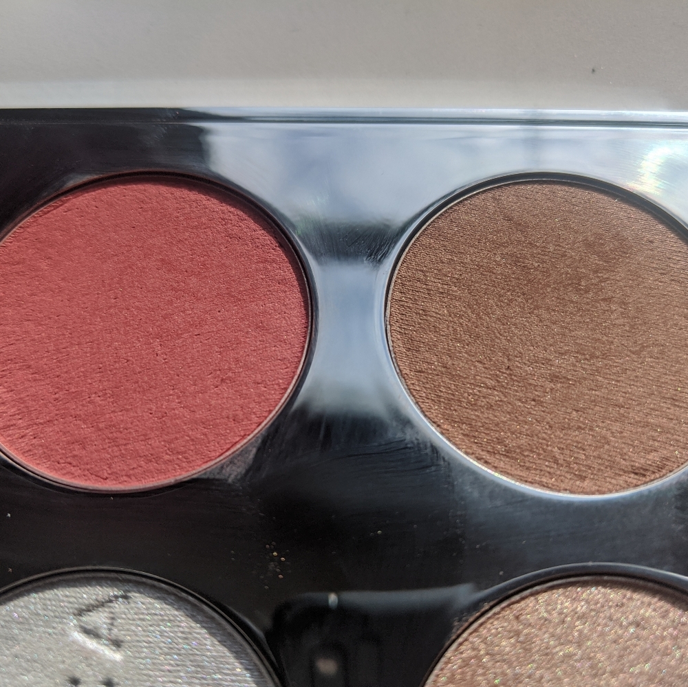Becca Face Palette - Picture 4 of 6